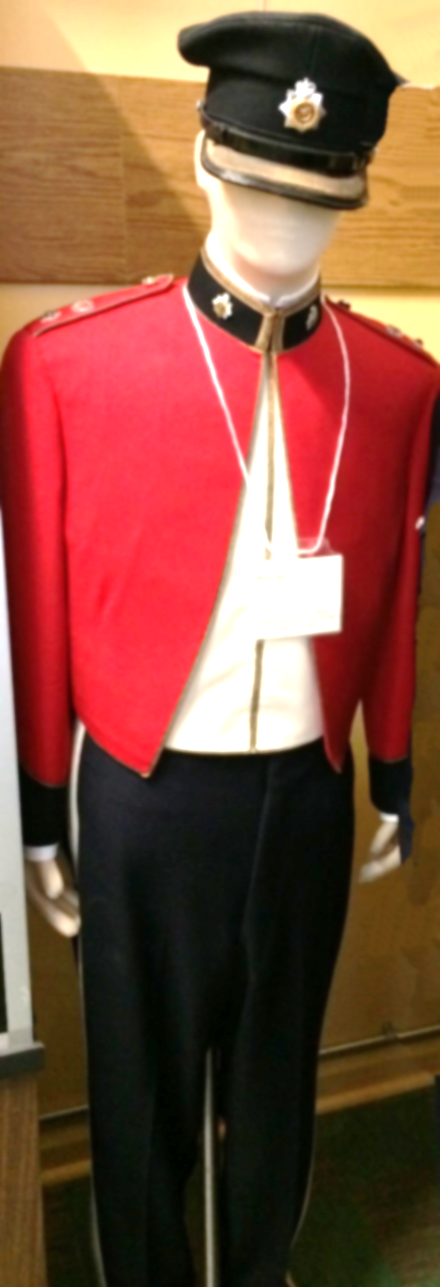 RCASC Officers Mess Dress Jacket - Uniforms_image_1