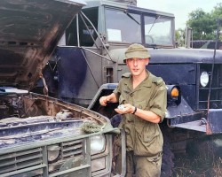 5) Wainwright ex – 16 Aug 1993. Pte. Yorke, Maint, 17 Svc Bn. Wainwright ex – 16 Aug 1993. Pte. Yorke, Maint, 17 Svc Bn.