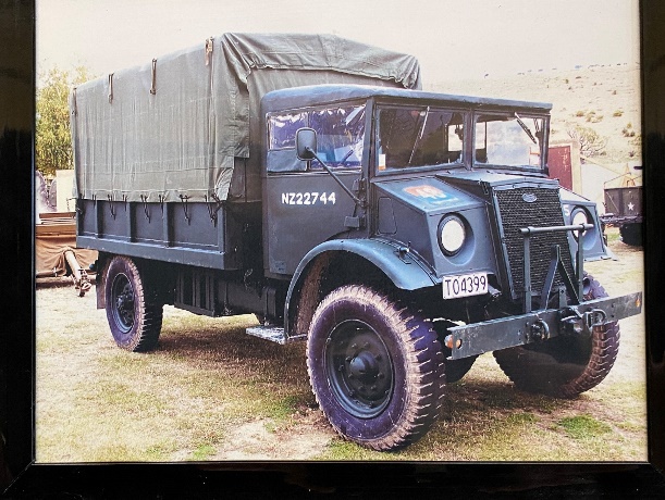 Vehicles, Canadian Military Pattern, 1500-weight  - ford 1500 truck 